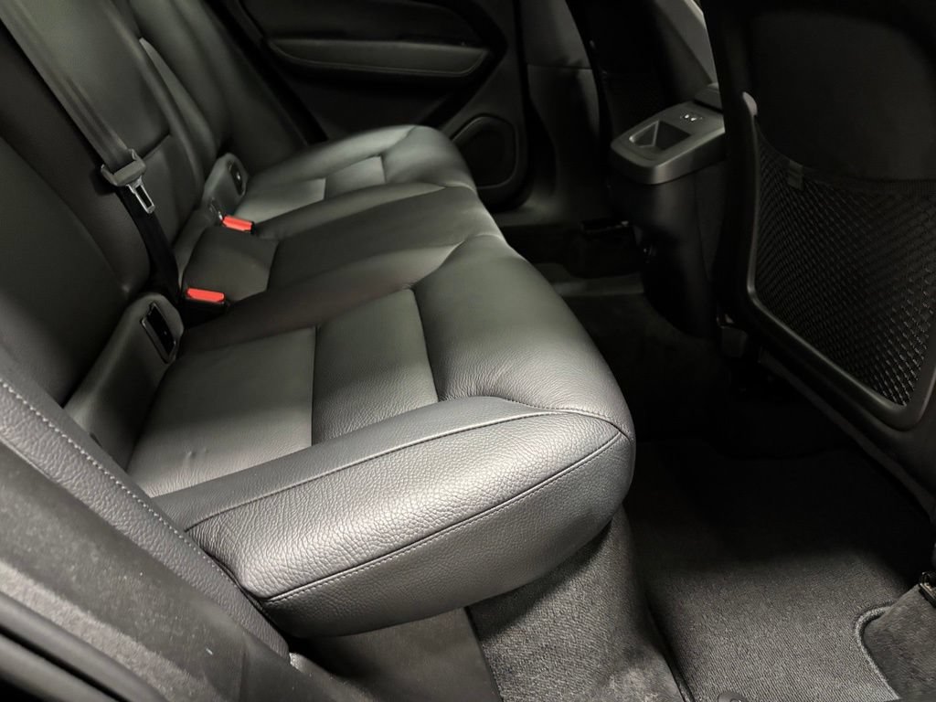 Used 2022 Volvo XC60 B5 Momentum w/ Climate Package AWD/4WD image 47