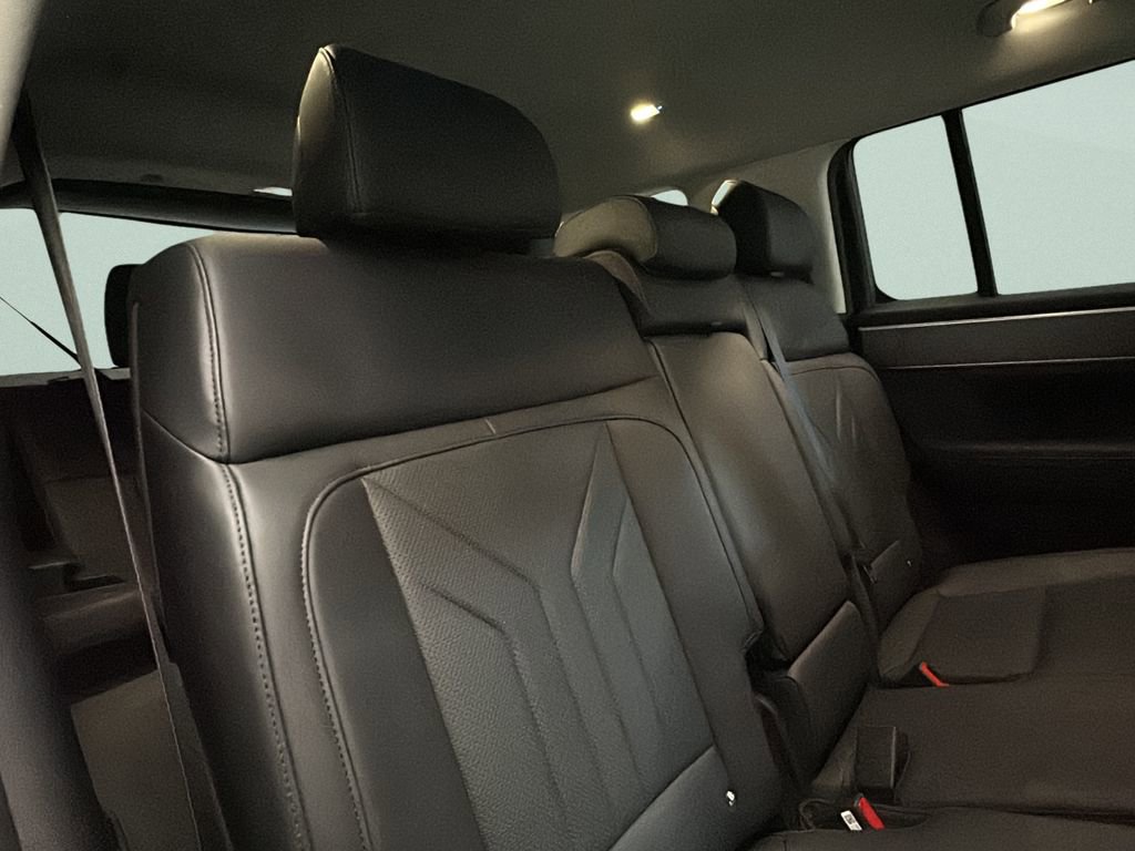 Used 2025 Hyundai Santa Fe SEL image 14