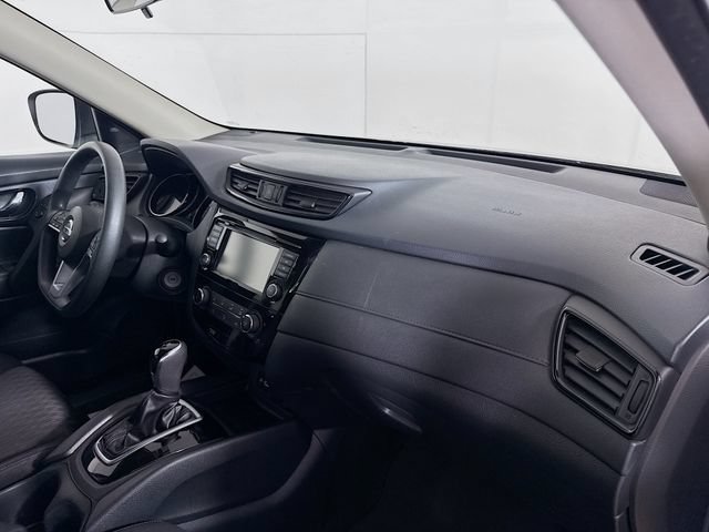 Used 2018 Nissan Rogue S AWD/4WD image 33