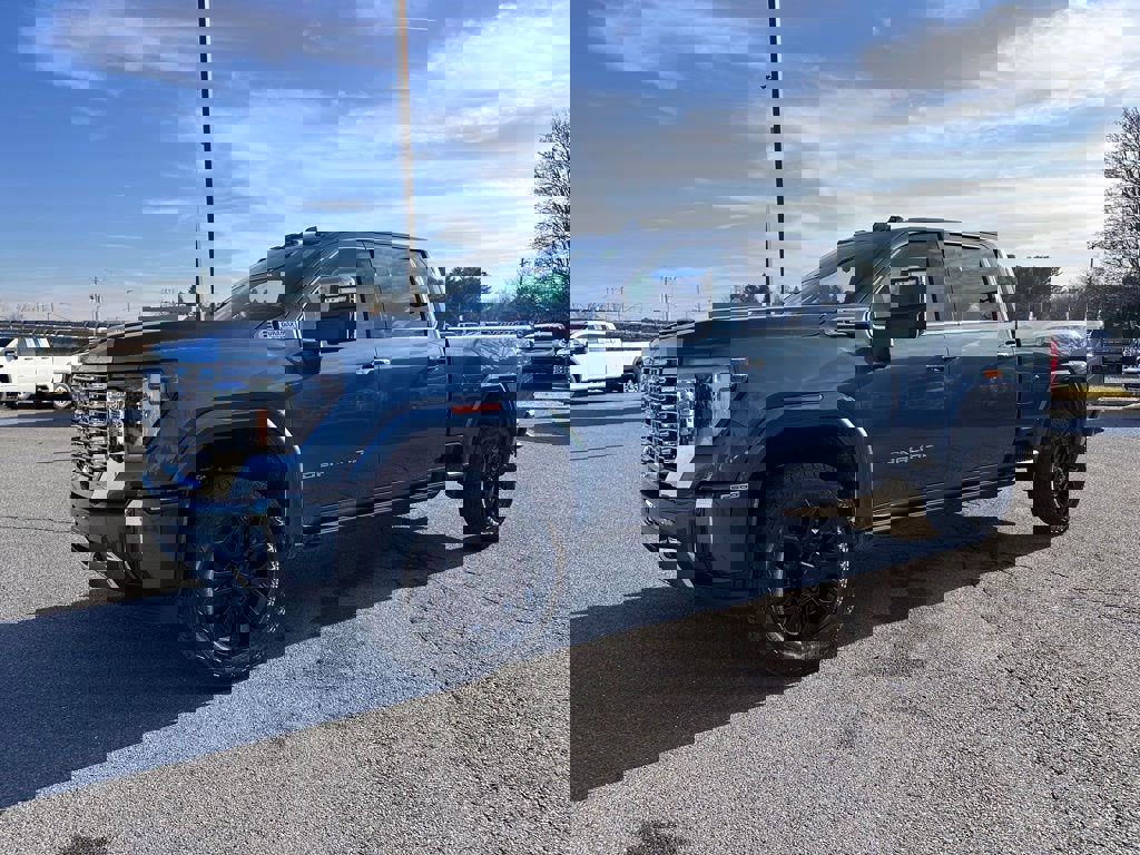 New 2026 GMC Sierra 2500 Denali w/ Denali Reserve Package image 2