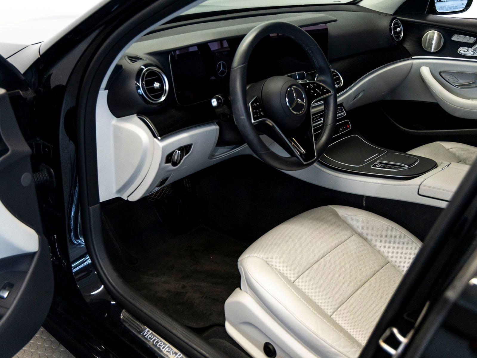 Used 2022 Mercedes-Benz E 450 4MATIC Sedan image 15