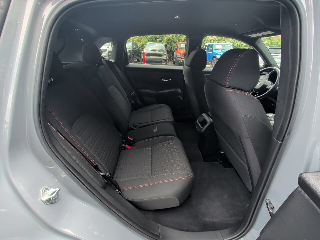 Used 2024 Honda HR-V Sport image 15