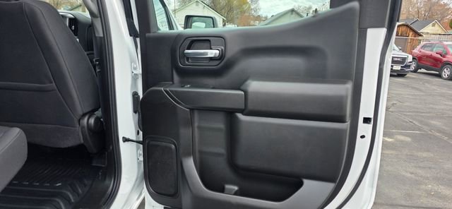 Used 2024 Chevrolet Silverado 1500 W/T w/ Z71 Off-Road Package image 12