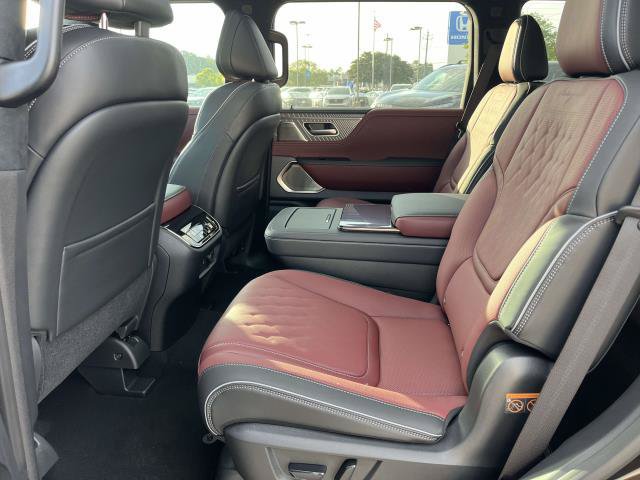 New 2026 INFINITI QX80 Autograph w/ Premium Cargo Package AWD/4WD image 9