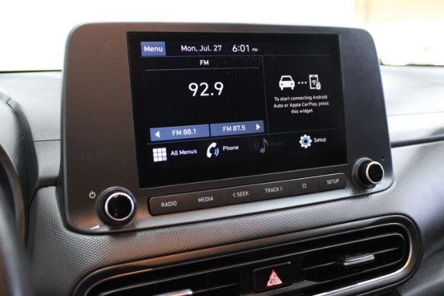 Used 2023 Hyundai Kona SE FWD image 18