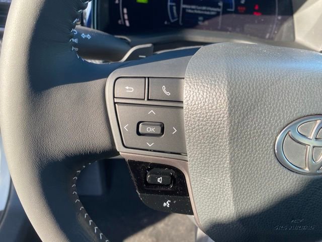New 2026 Toyota Camry Hybrid AWD/4WD image 24