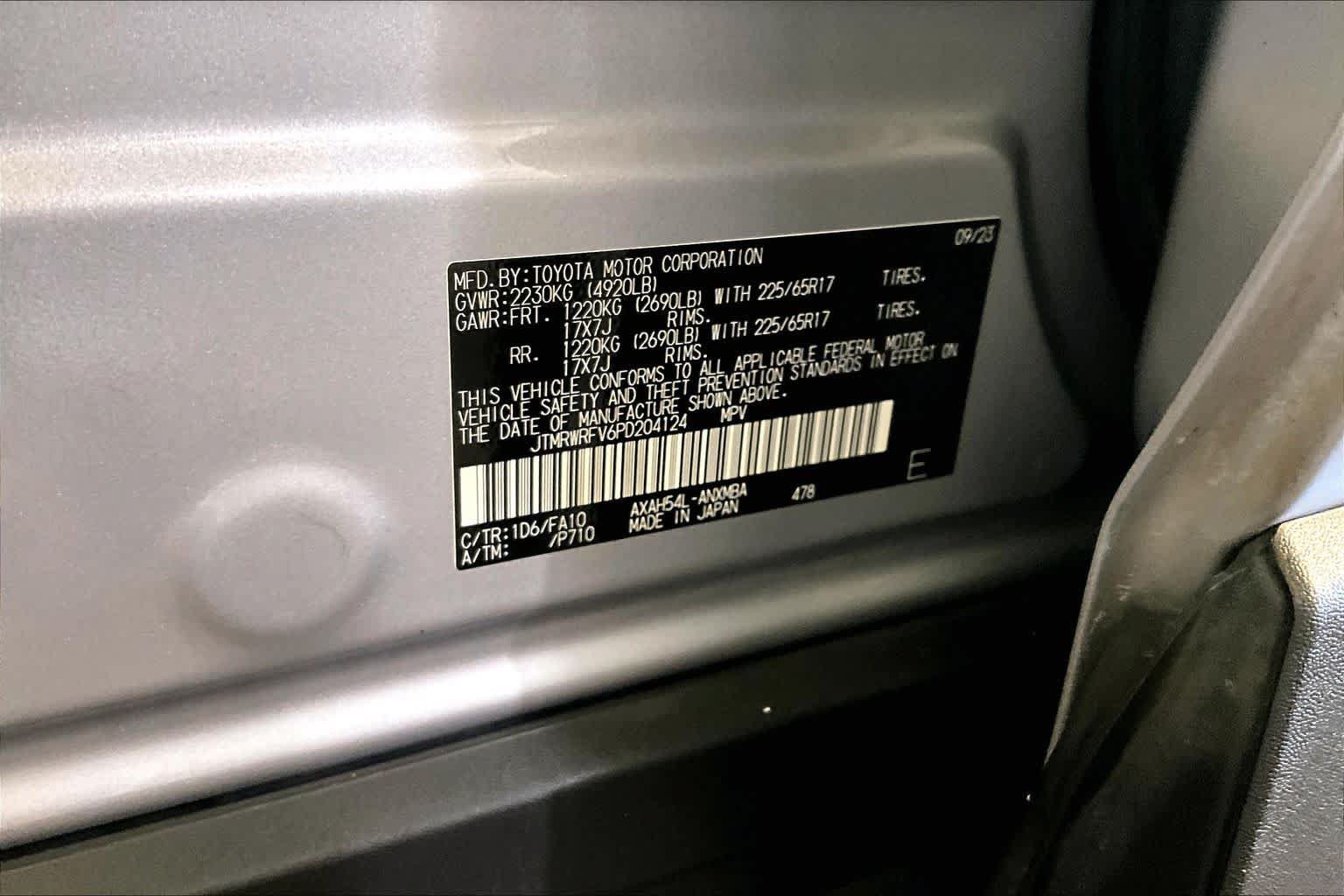Used 2023 Toyota RAV4 XLE w/ Convenience Package AWD/4WD image 34