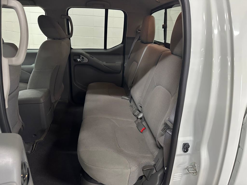 Used 2017 Nissan Frontier SV w/ SV Value Truck Package image 32