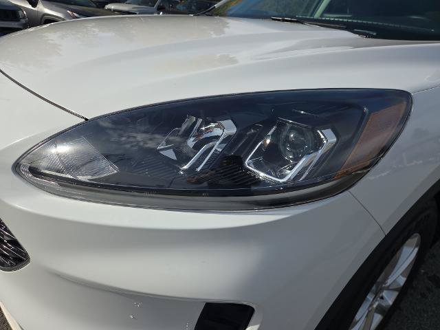 Certified 2022 Ford Escape SE w/ Convenience Package AWD/4WD image 4