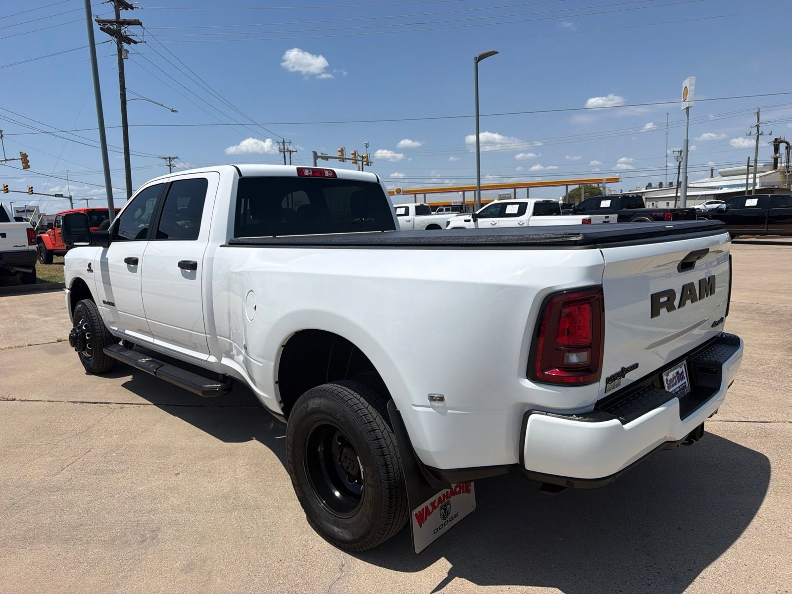 Used 2026 RAM 3500 Lone Star AWD/4WD image 7
