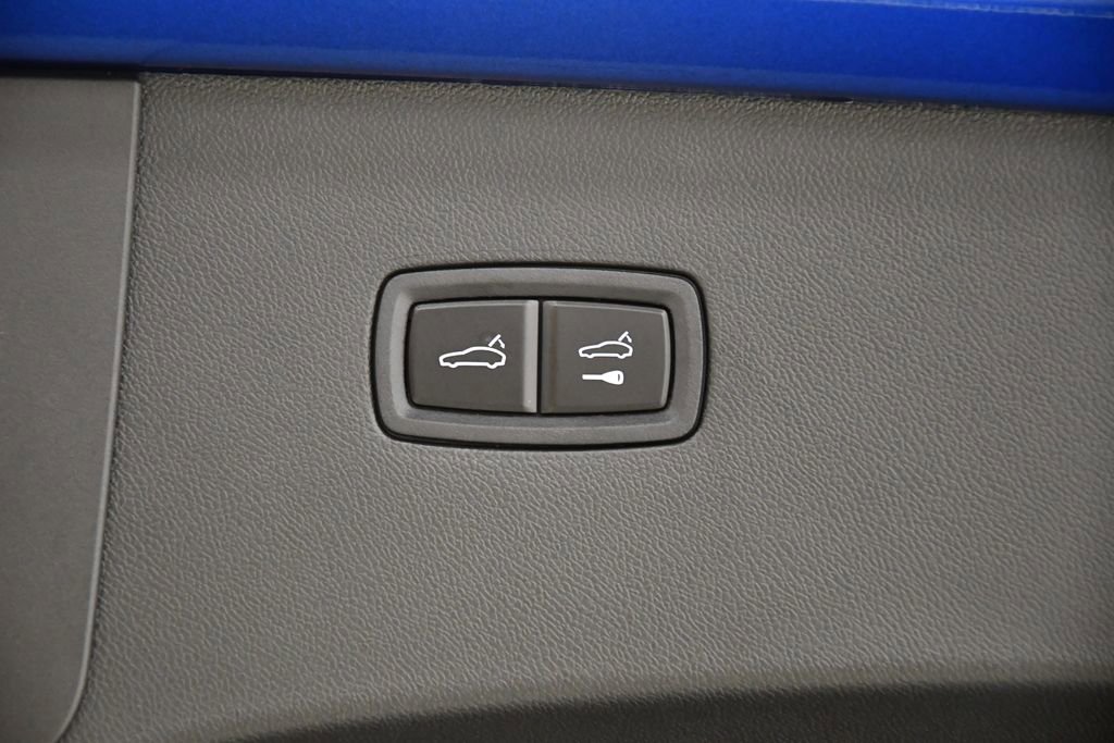 Used 2025 Porsche Cayenne S image 56