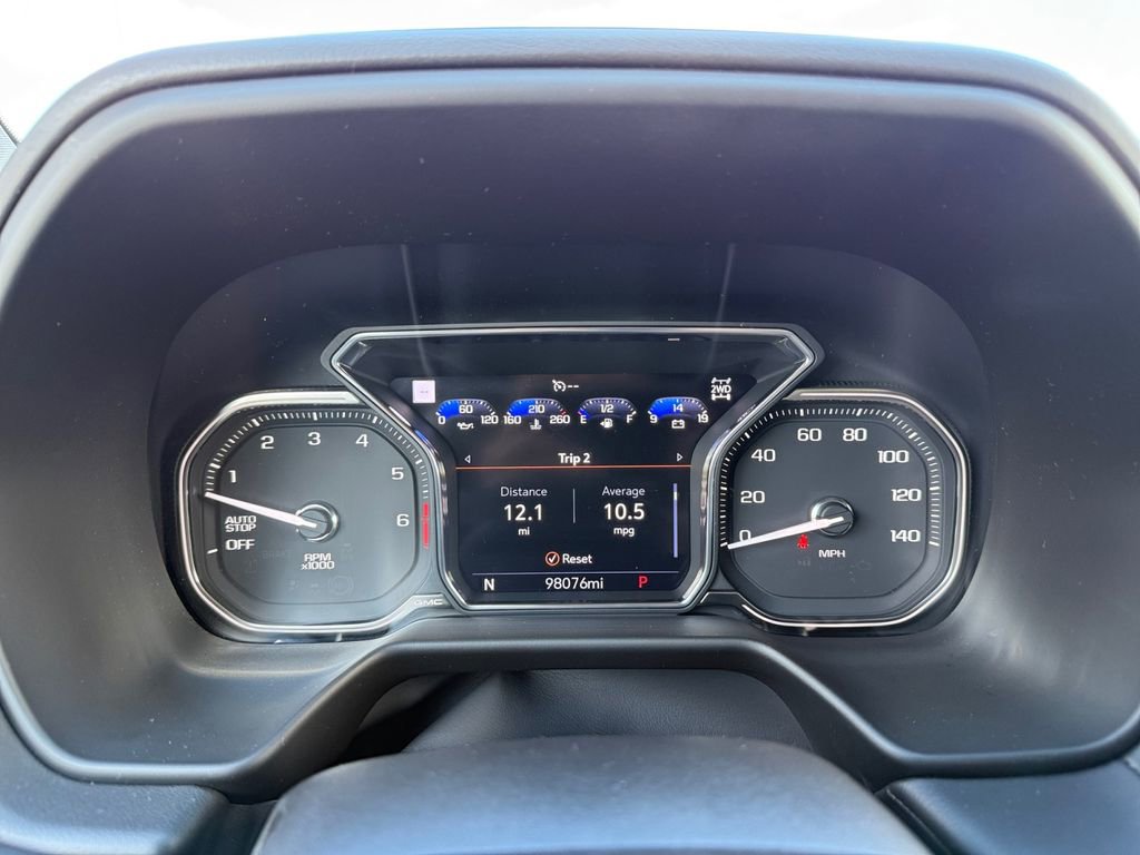 Used 2021 GMC Yukon XL SLT w/ Rear Media and Nav Package image 24