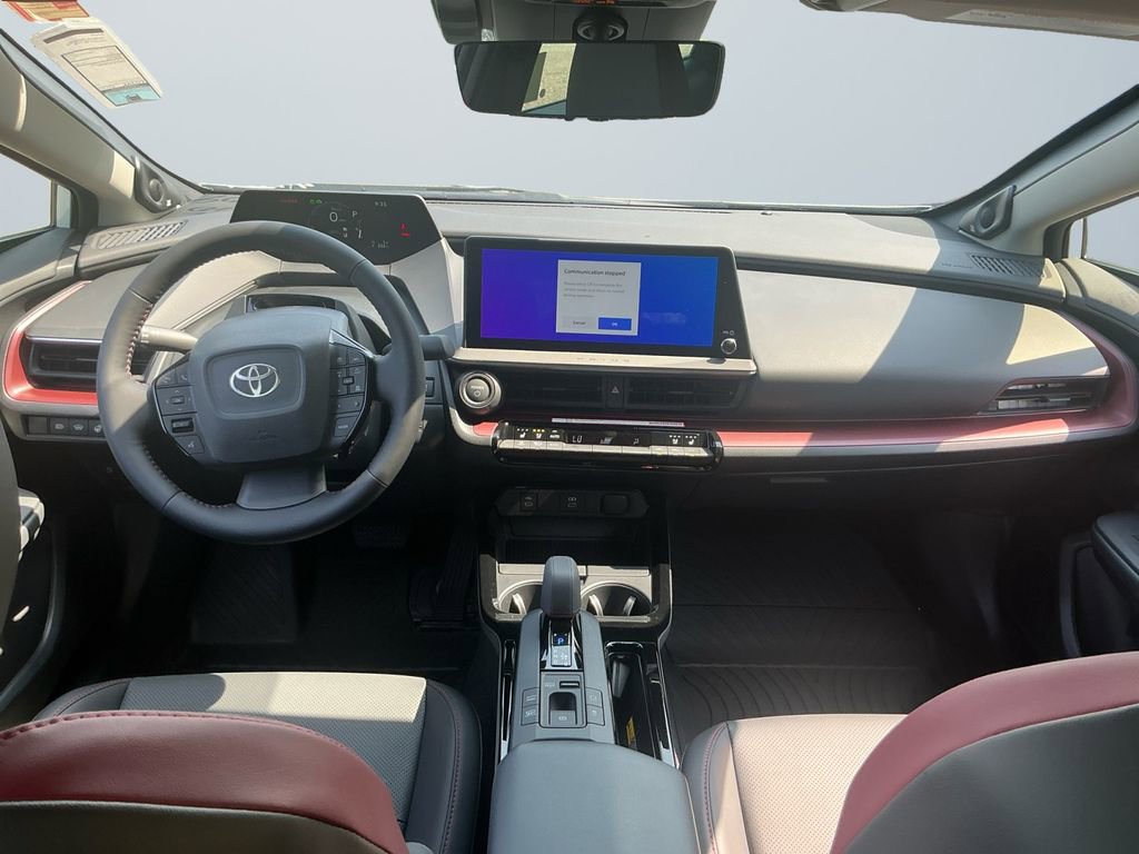 New 2025 Toyota Prius Plug-In Hybrid image 11