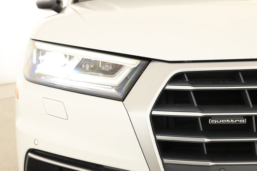 Used 2018 Audi Q5 2.0T Premium Plus w/ Premium Plus Package AWD/4WD image 37