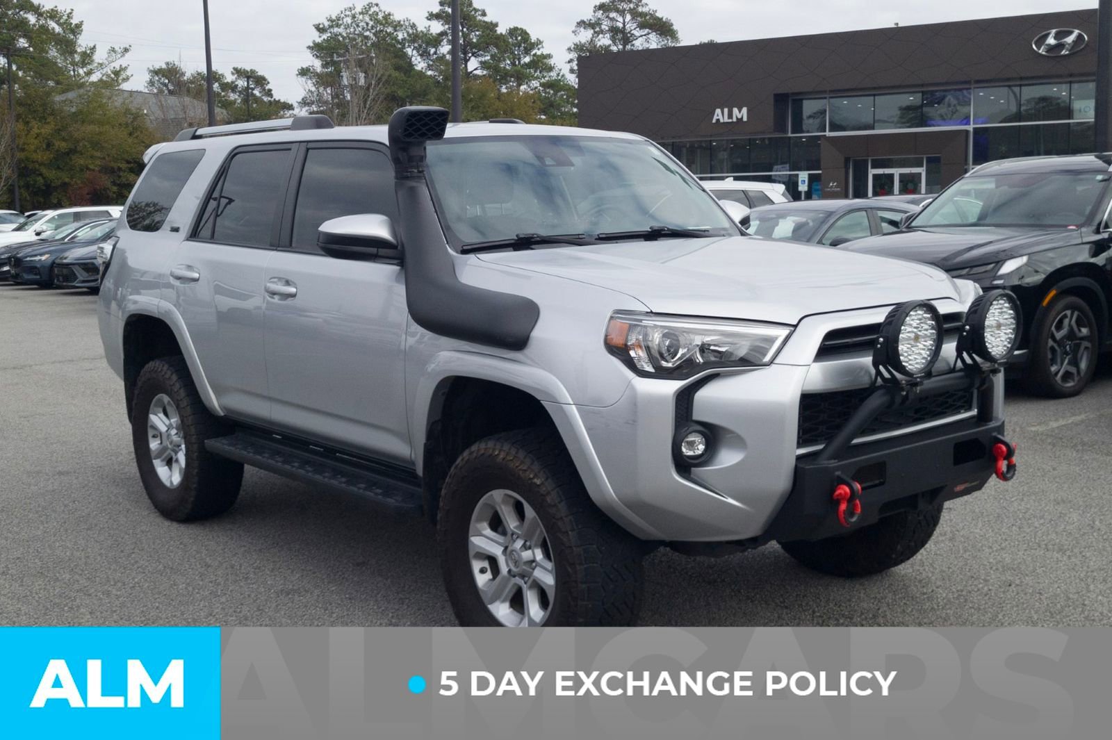 Used 2021 Toyota 4Runner SR5 image 4