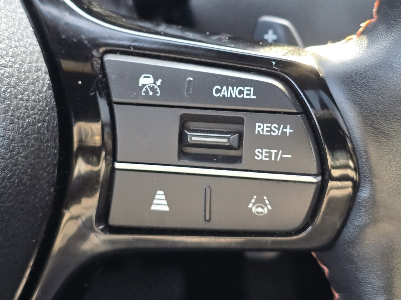 Used 2023 Honda Pilot TrailSport image 32