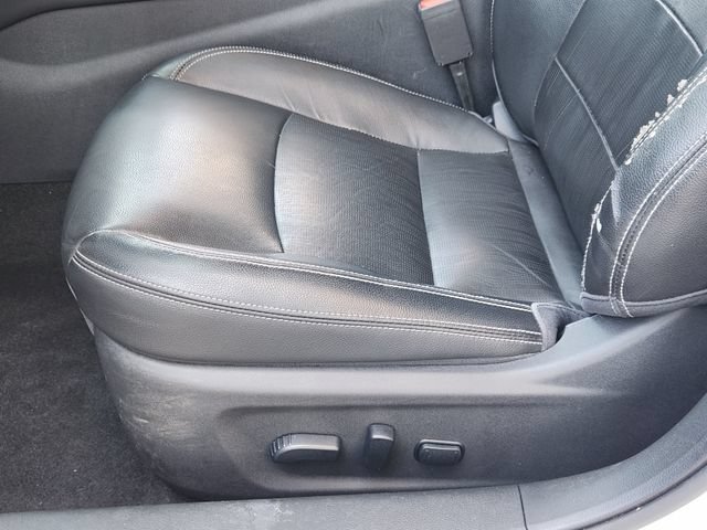 Used 2020 Nissan Altima 2.0 Platinum FWD image 25