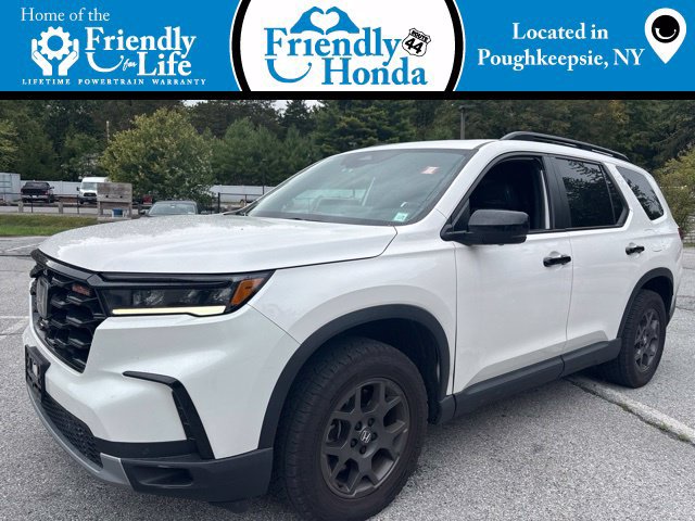 Used 2025 Honda Pilot TrailSport