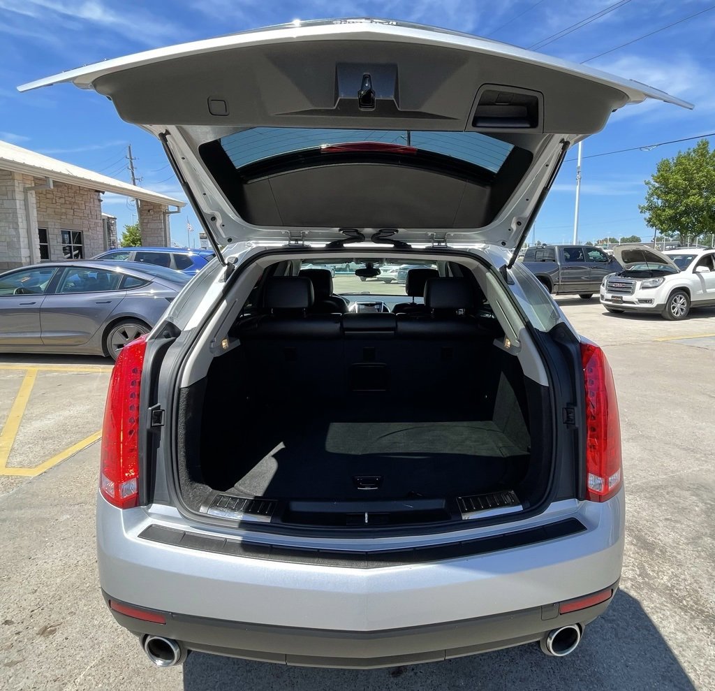 Used 2013 Cadillac SRX FWD image 11