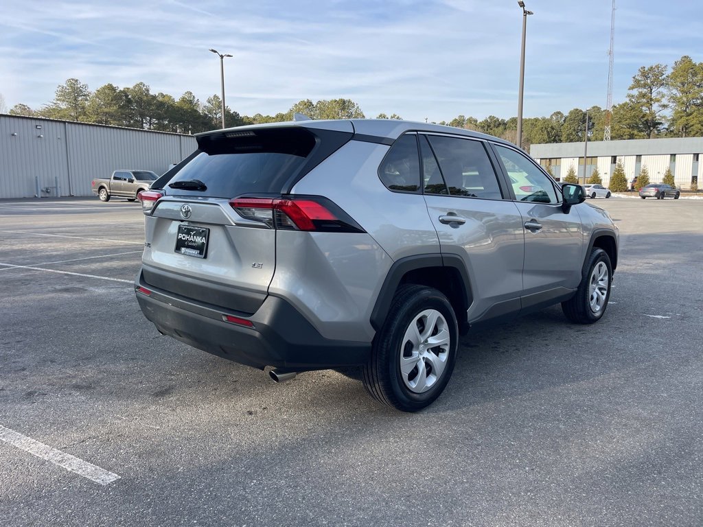 Used 2025 Toyota RAV4 LE image 8