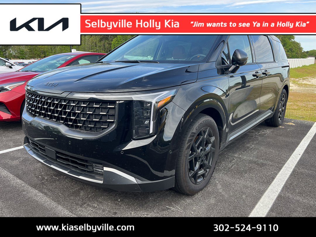 Used 2026 Kia Carnival SX w/ SX Dark Edition Package FWD image 1