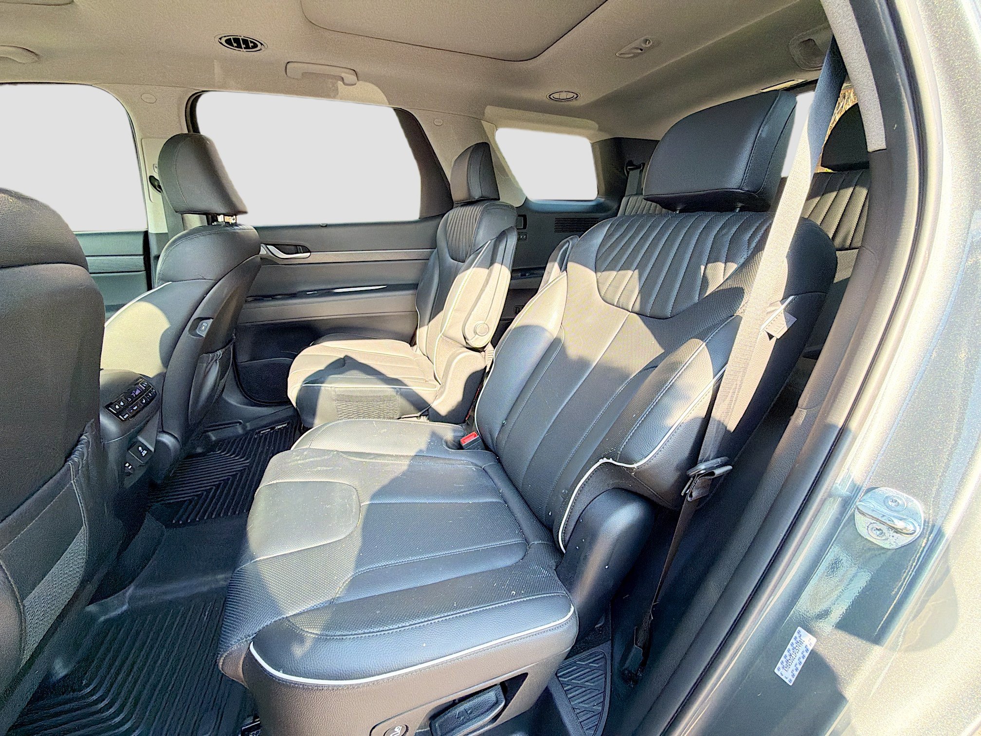 Used 2023 Hyundai Palisade Limited image 23