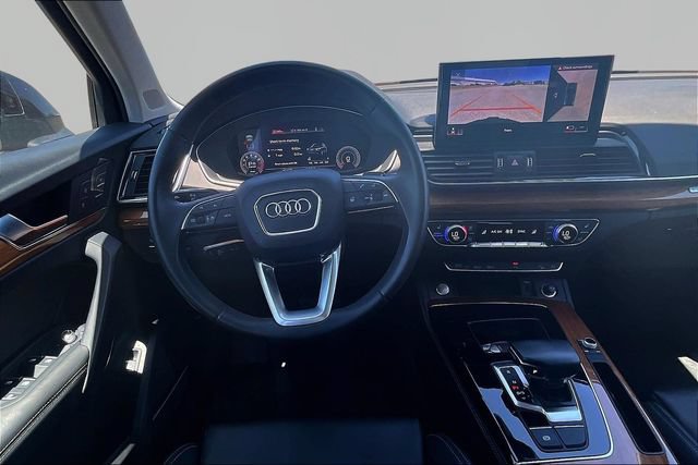 Used 2023 Audi Q5 2.0T Premium Plus w/ Premium Plus Package AWD/4WD image 5