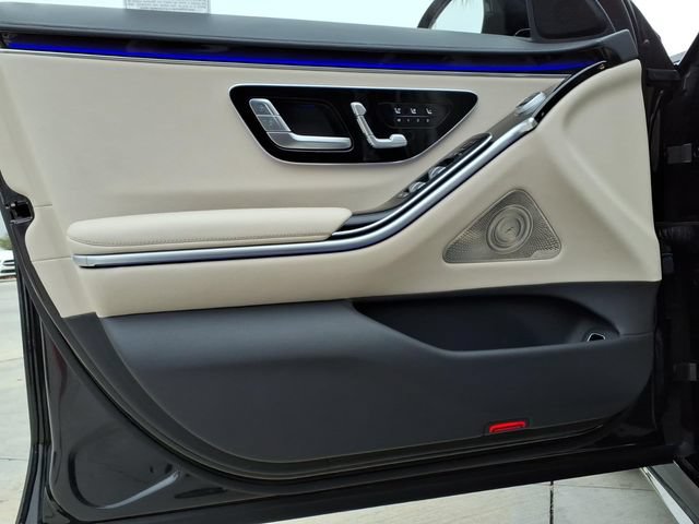 Used 2023 Mercedes-Benz S 500 4MATIC image 12