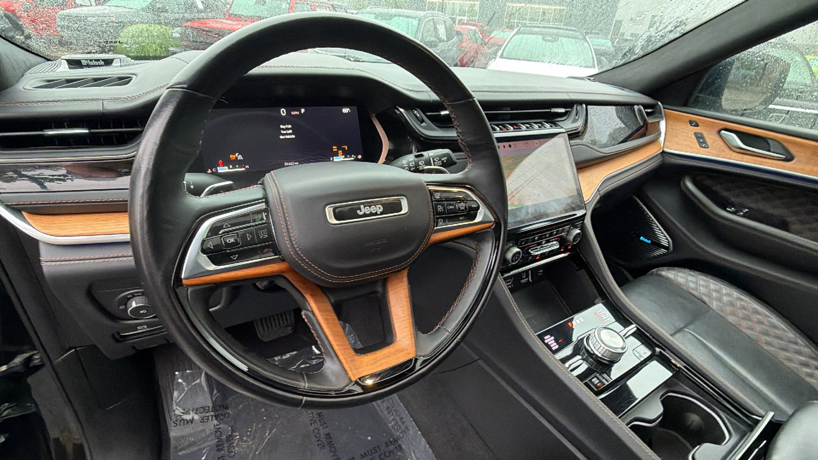 Used 2022 Jeep Grand Cherokee L Summit AWD/4WD image 29