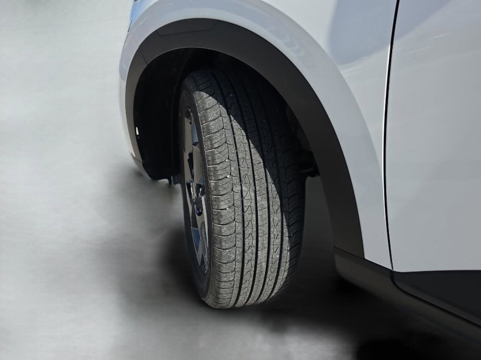 Used 2023 Hyundai Venue SEL image 38