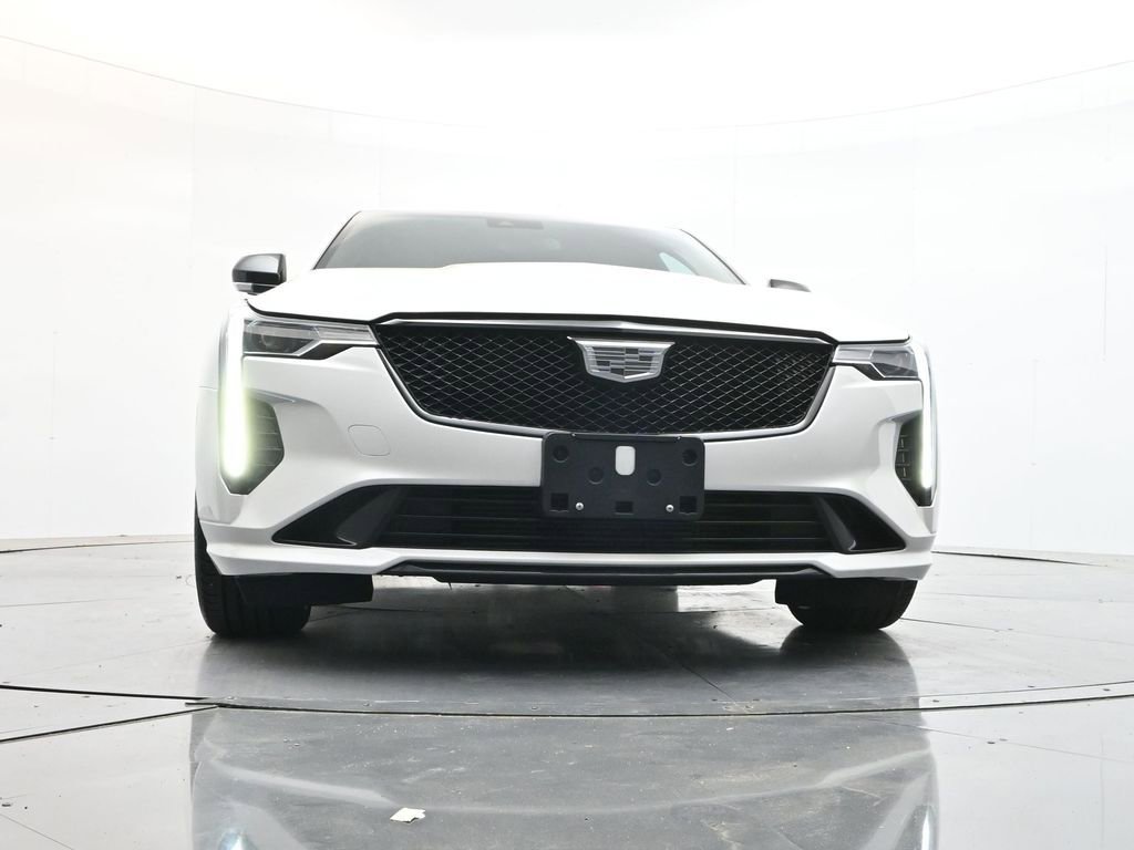 Used 2024 Cadillac CT4 Luxury w/ LPO, ONYX Package RWD image 31