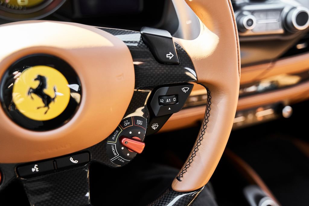 Used 2020 Ferrari F8 Tributo image 59