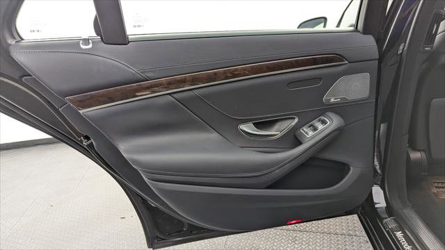 Used 2018 Mercedes-Benz S 450 4MATIC Sedan w/ Premium Package image 16