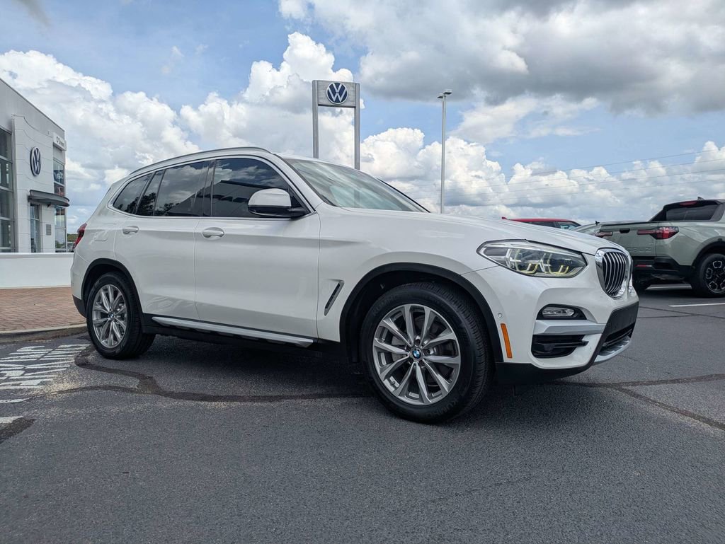 Used 2019 BMW X3 sDrive30i w/ Executive Package RWD image 3