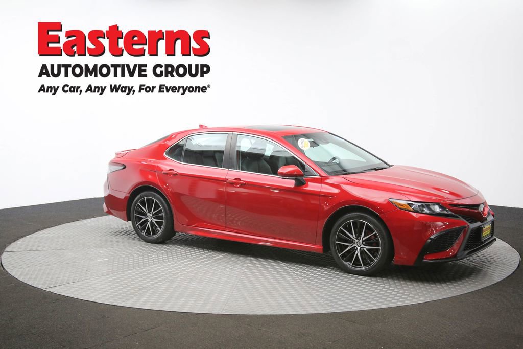 Used 2021 Toyota Camry SE w/ Cold Weather Package image 48