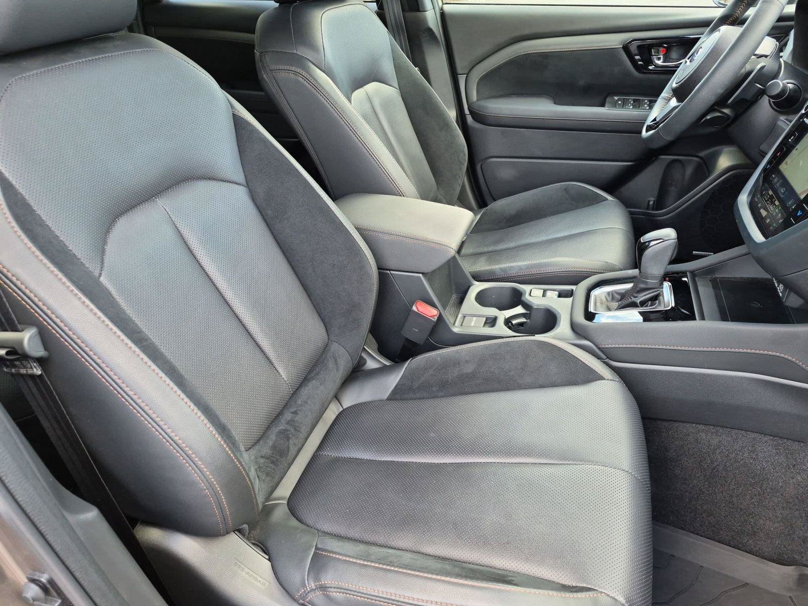 Certified 2025 Subaru Forester Touring AWD/4WD image 31