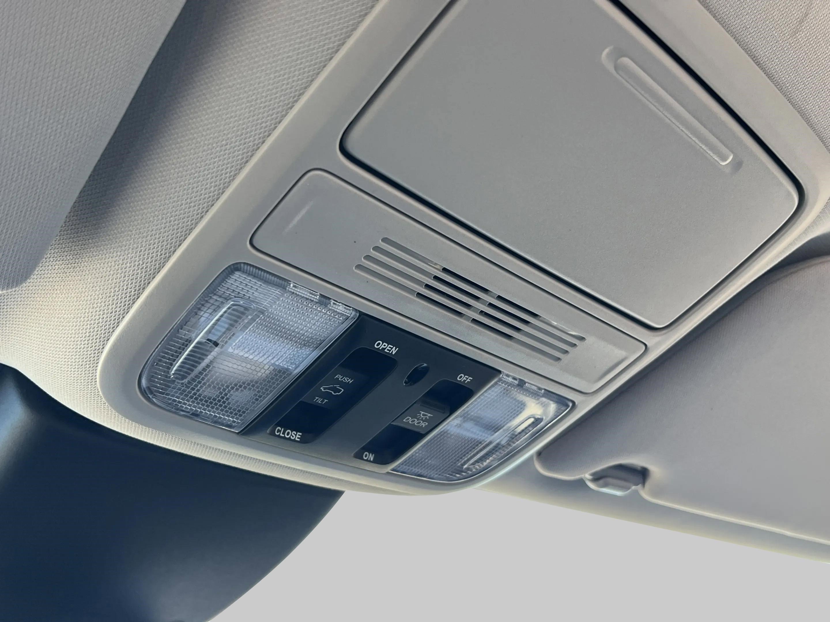 New 2026 Honda Odyssey EX-L image 25