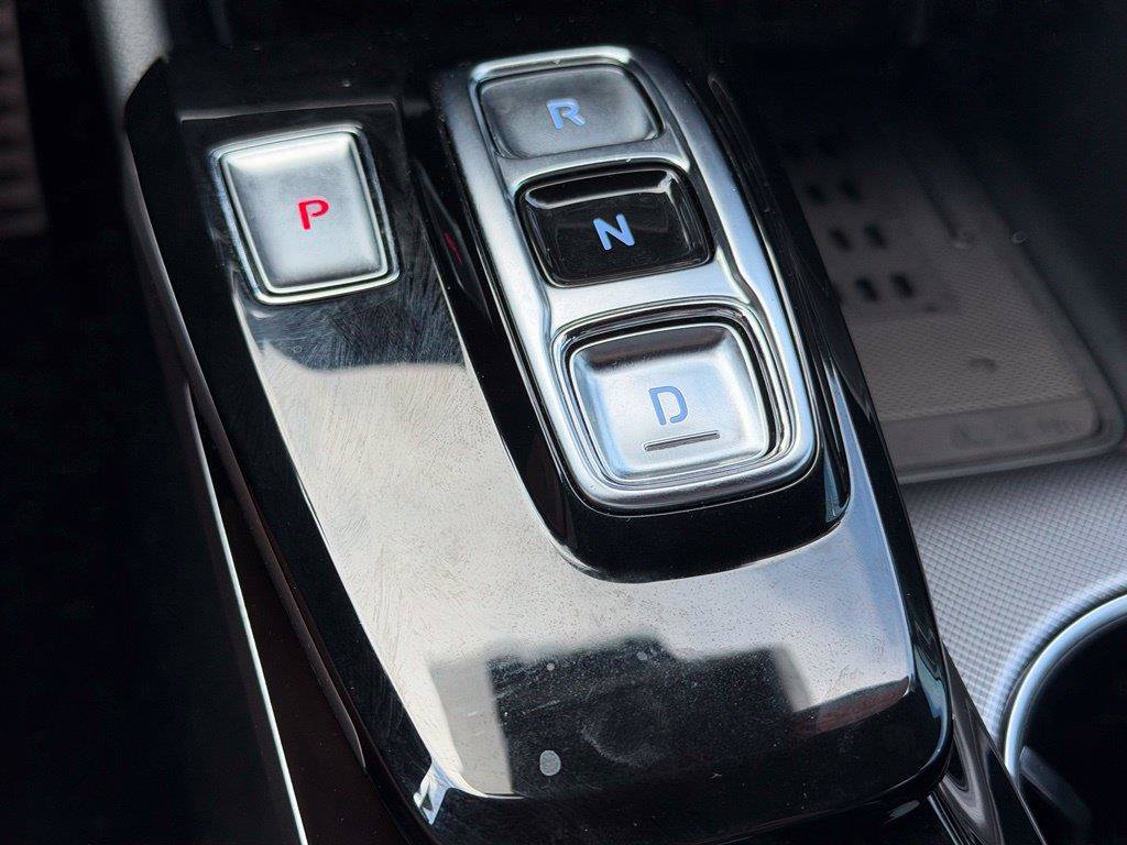 Used 2023 Hyundai Sonata SEL Plus w/ Preferred Accessory Package FWD image 19