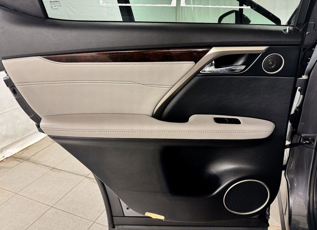 Used 2017 Lexus RX 350 AWD image 16