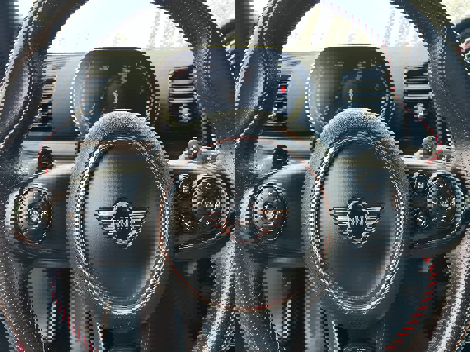 Used 2021 MINI Cooper Clubman S image 24