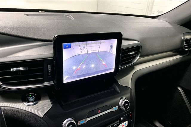 Used 2020 Ford Explorer XLT w/ Equipment Group 202A image 16