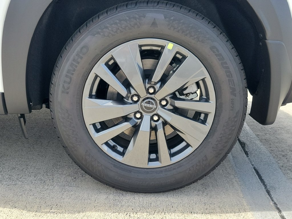New 2026 Nissan Pathfinder SV FWD image 4
