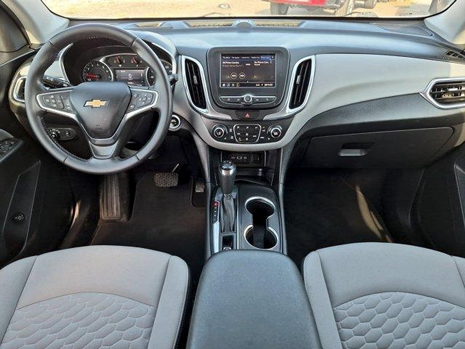 Used 2021 Chevrolet Equinox LT FWD image 19