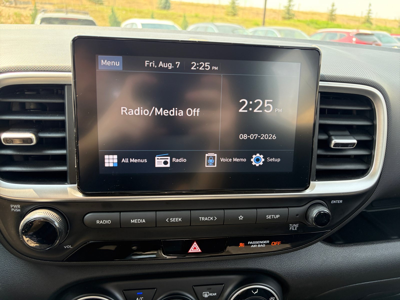 Certified 2025 Hyundai Venue SE FWD image 26