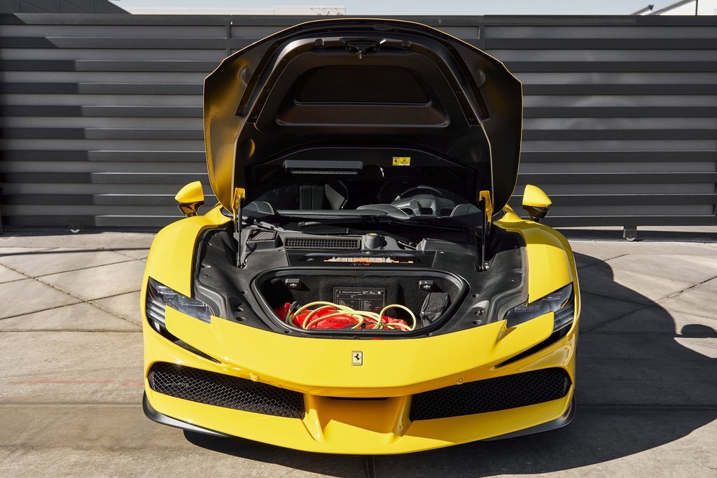 Used 2022 Ferrari SF90 Stradale image 16