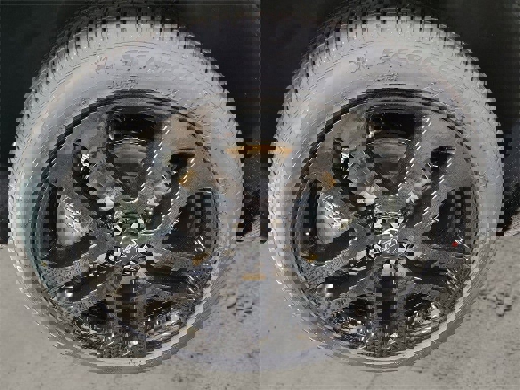 New 2025 Land Rover Discovery Sport Dynamic SE image 12