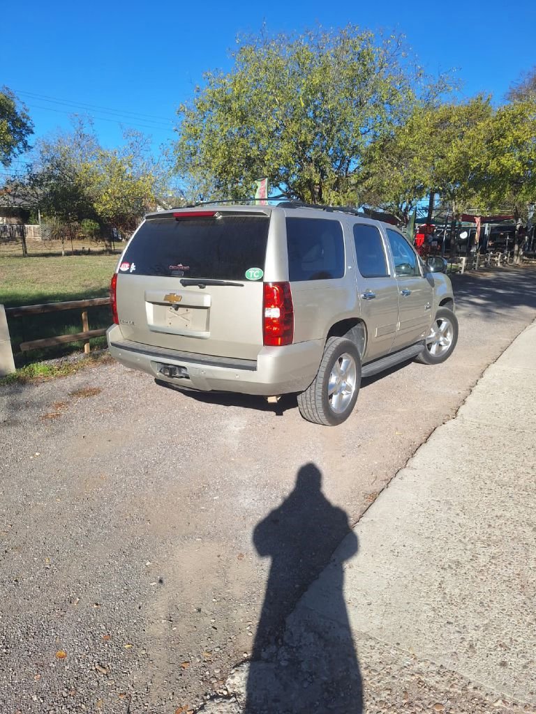 Used 2013 Chevrolet Tahoe LT w/ Texas Edition image 9
