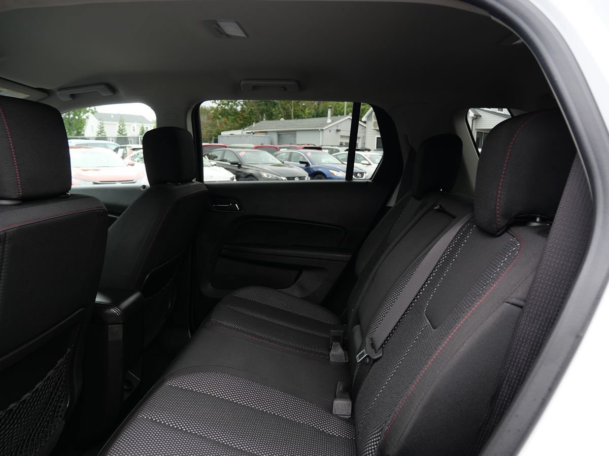 Used 2017 GMC Terrain SLE w/ Convenience Package AWD/4WD image 22