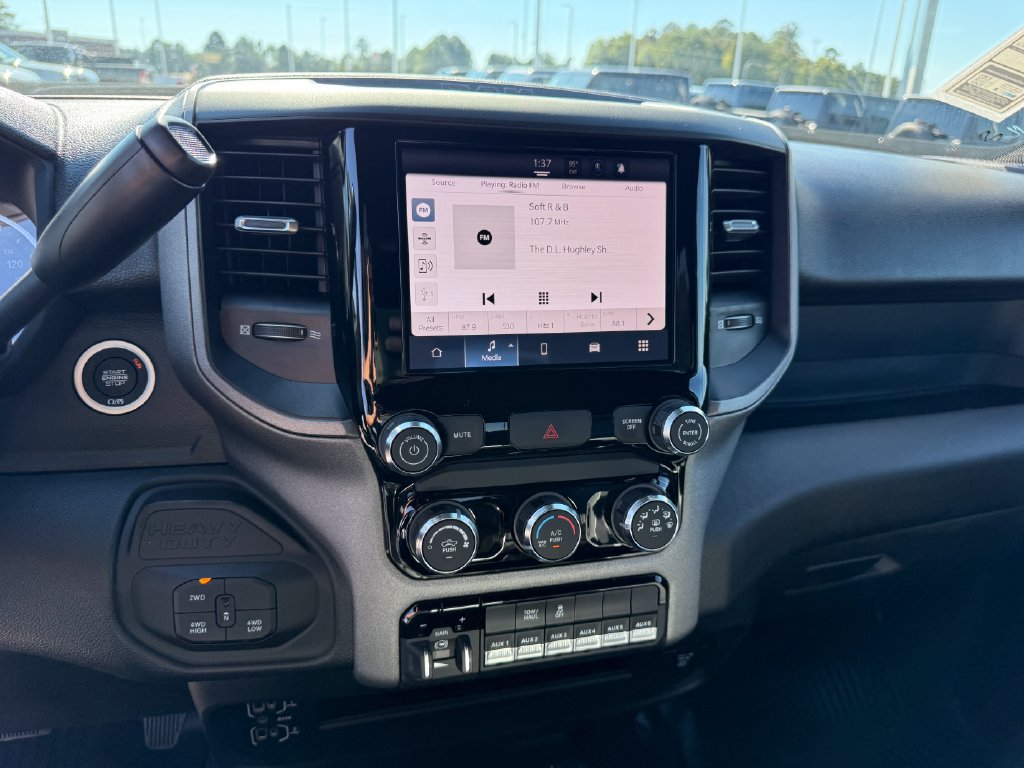 New 2027 RAM 2500 Tradesman w/ Chrome Appearance Group AWD/4WD image 11