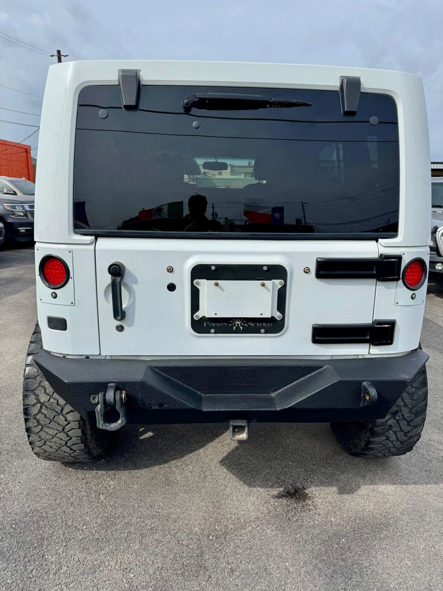 Used 2014 Jeep Wrangler Unlimited Sahara w/ Connectivity Group image 6